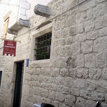 Dobra Apartments Trogir Luaran gambar