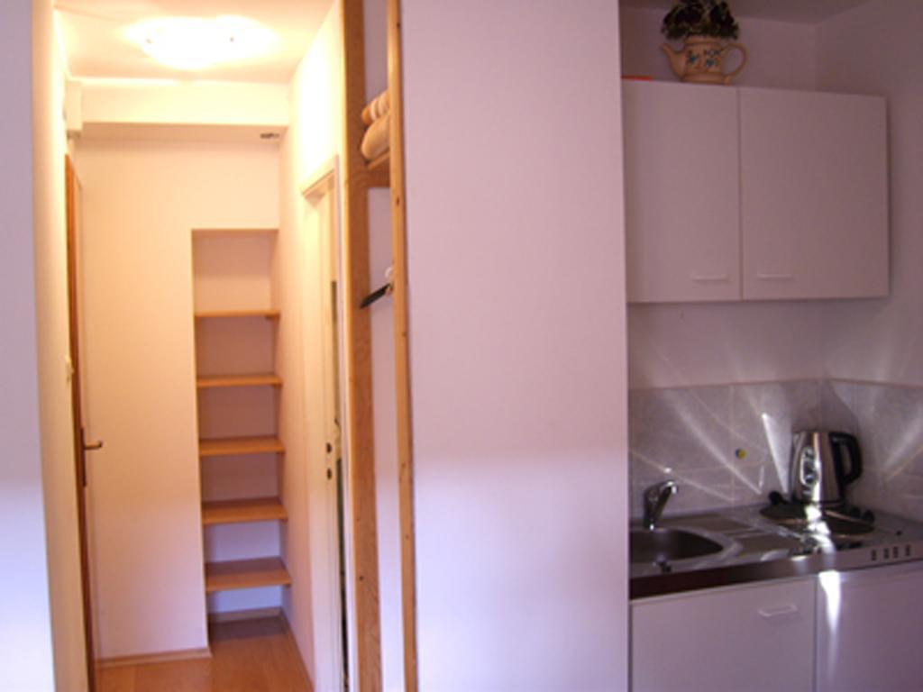 Dobra Apartments Trogir Bilik gambar