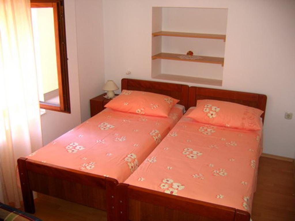 Dobra Apartments Trogir Bilik gambar
