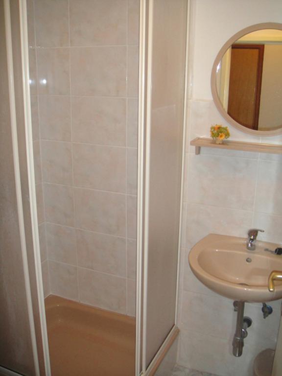 Dobra Apartments Trogir Bilik gambar