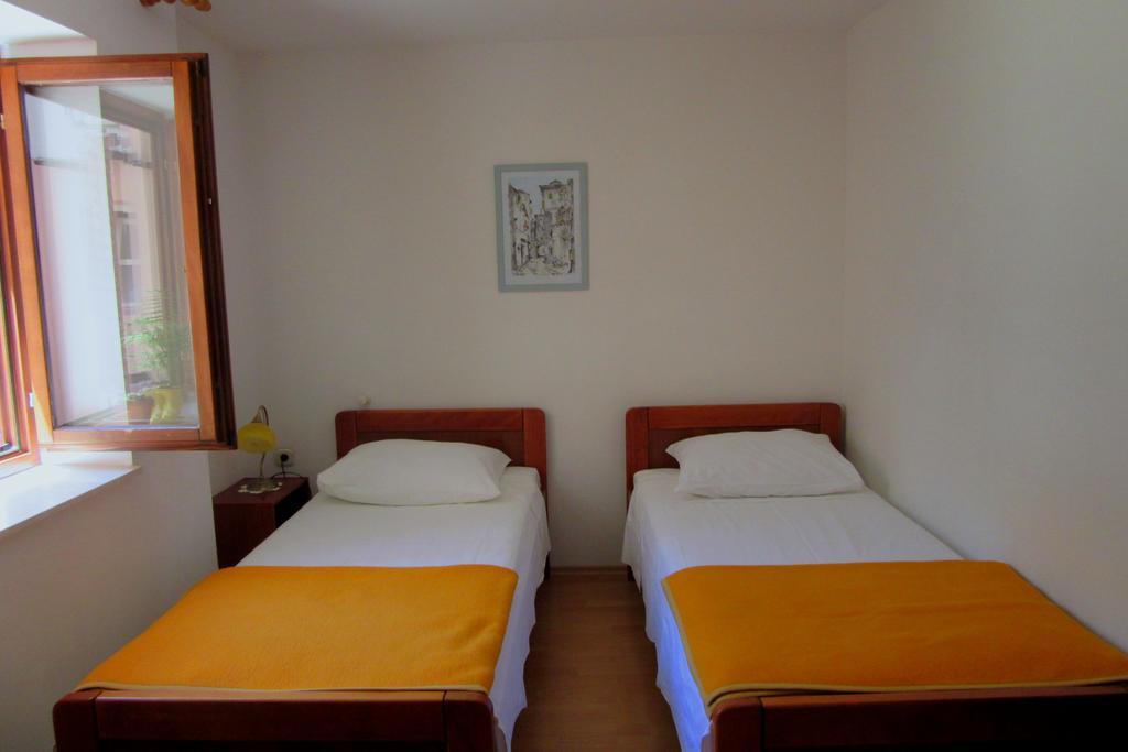 Dobra Apartments Trogir Luaran gambar
