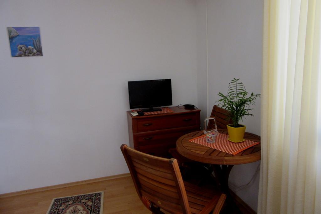Dobra Apartments Trogir Luaran gambar