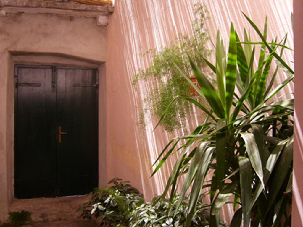 Dobra Apartments Trogir Luaran gambar
